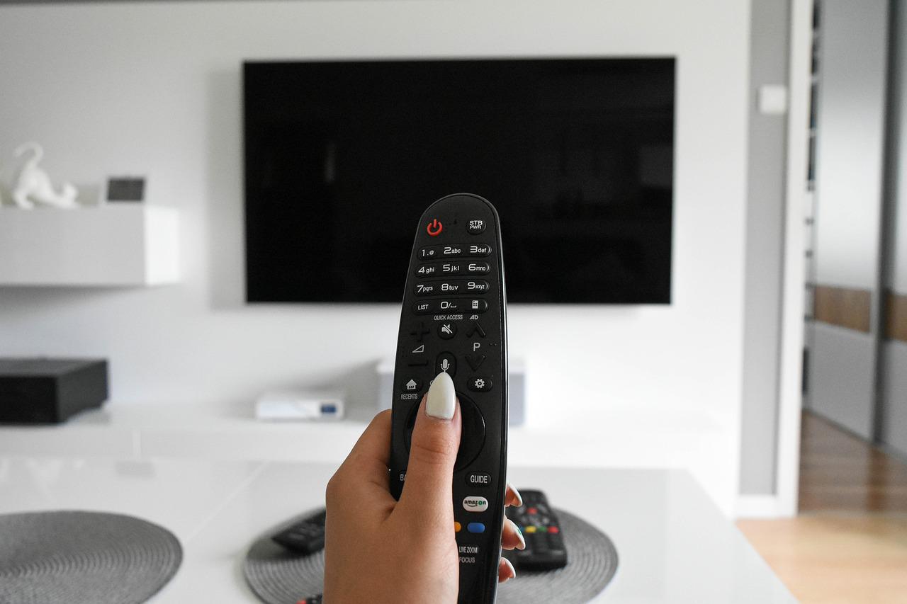 Czym czyścić ekran telewizora?